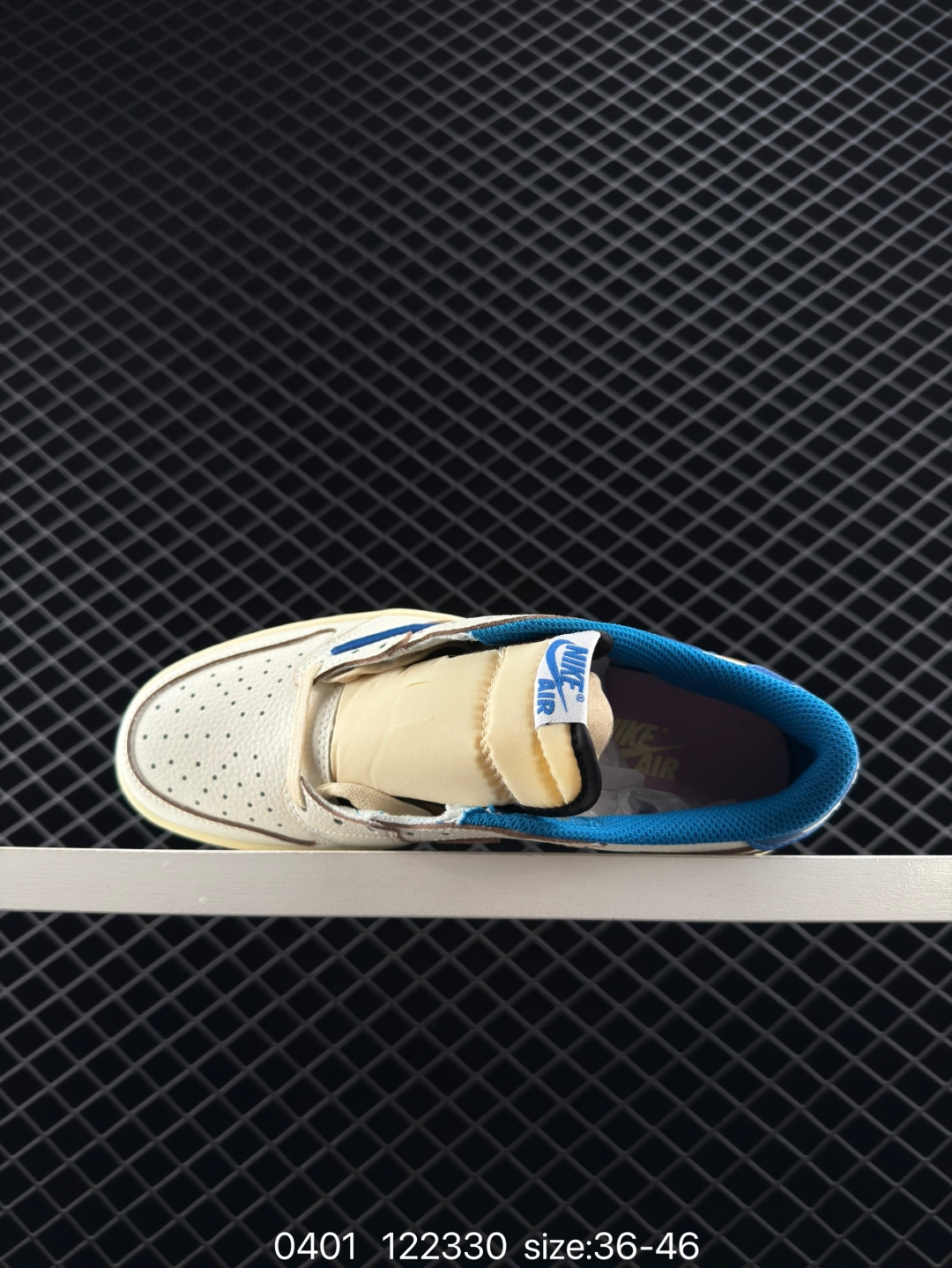 Travis Scott x Air Jordan 1 ” Reverse M